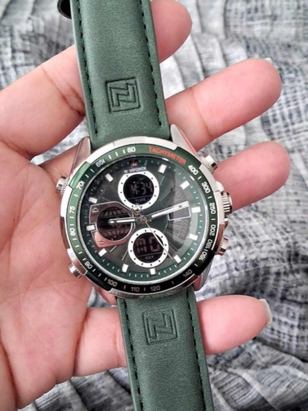 NAVIFORCE NF9193 Men's Green Chronograph Watch  New